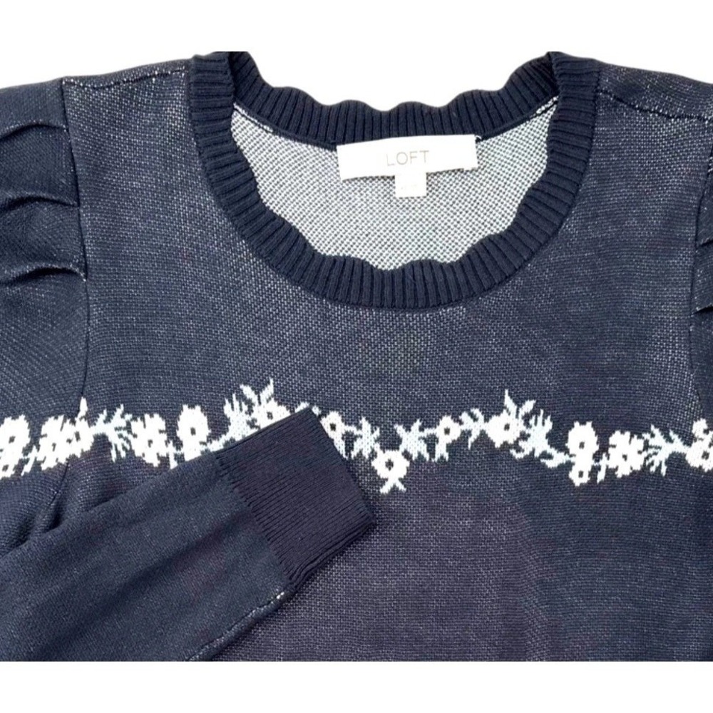 Ann Taylor LOFT Navy Blue Knit Sweater Scalloped Collar Puff Sleeves Women's XS‎